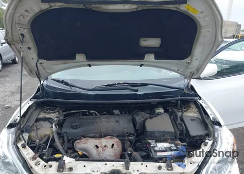 2012 Toyota Matrix S z USA, uszkodzony, nr VIN 2T1KE4EEXCC048878